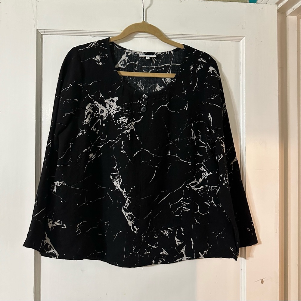 Habitat tunic size M
